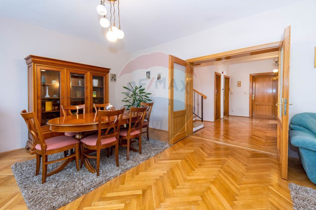 COMISION 0% Duplex Cristian suprafață generoasă, Strad...