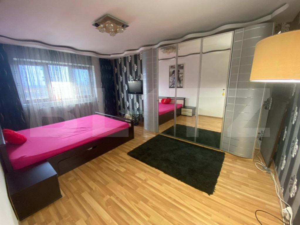 Apartament cu 2 camere, centrală proprie, Ac, zona Facultat