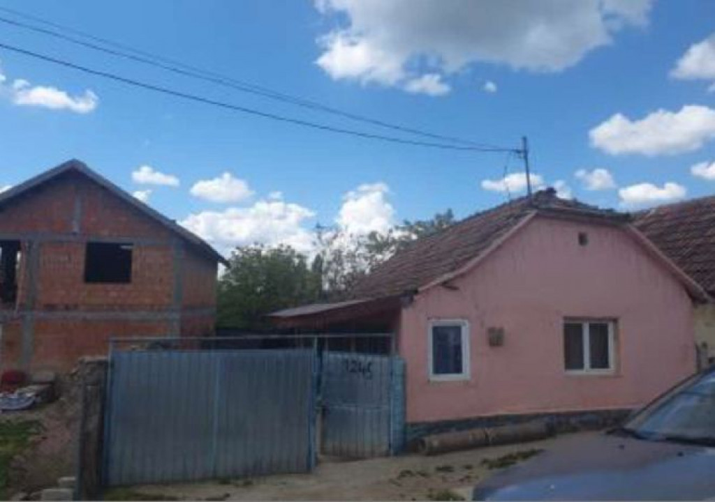 Casa si teren-loc. Vinga, jud. Arad; ID R2078117