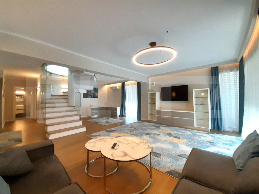 Penthouse, 150 mp, 200 mp terasa, 2 parcări, cartier Buna Z