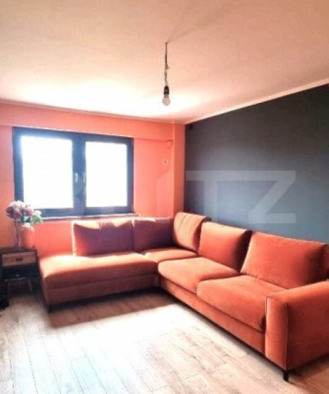 Apartament 2 camere renovat, 42 mp, balcon, zona Piața Vict