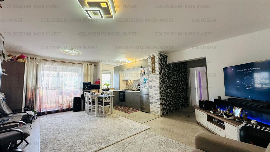 Apartament 3 camere, semidecomandat - zona Tractorul/ Top City