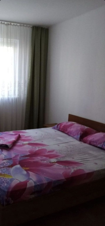 Garsoniera zona Olimpia Stadion