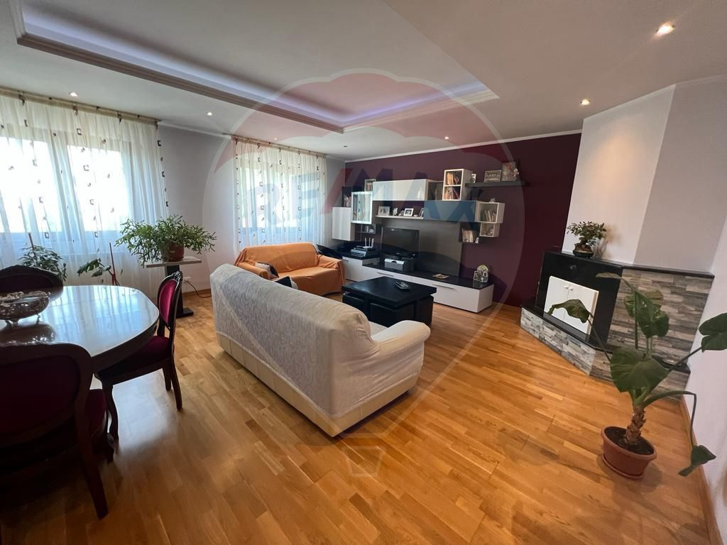 Spațiu industrial- apartament Odobesti Vest