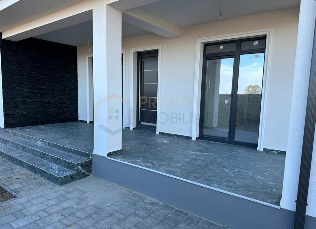 CASA INDIVIDUALA - teren 748 mp - 3 dormitoare