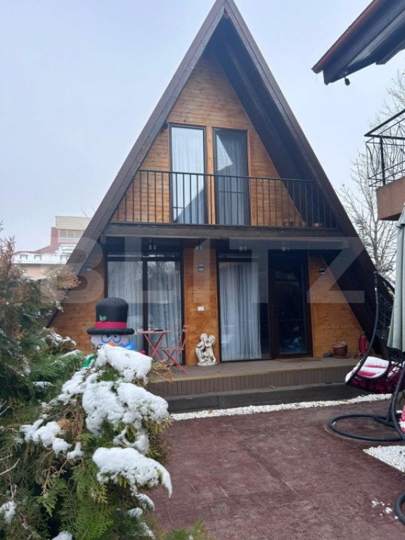 Casa 3 camere ,85 mp utili+200 mp teren ,zona de est a orasu