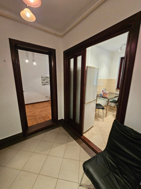 Apartament 3 camere Bulevardul 1 Decembrie