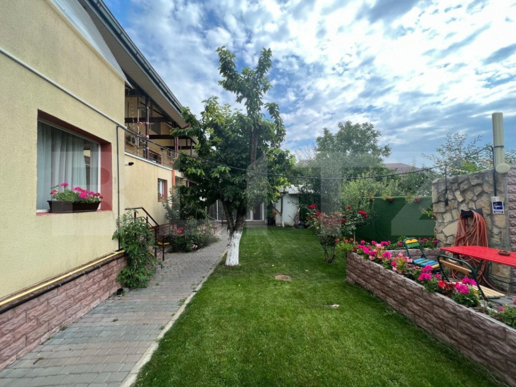 Info de 15 camere, 800 mp, 600 mp teren, prosumator, Copou