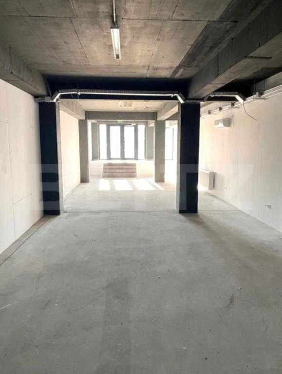 Spatiu comercial, 200mp, zona Moara de Foc