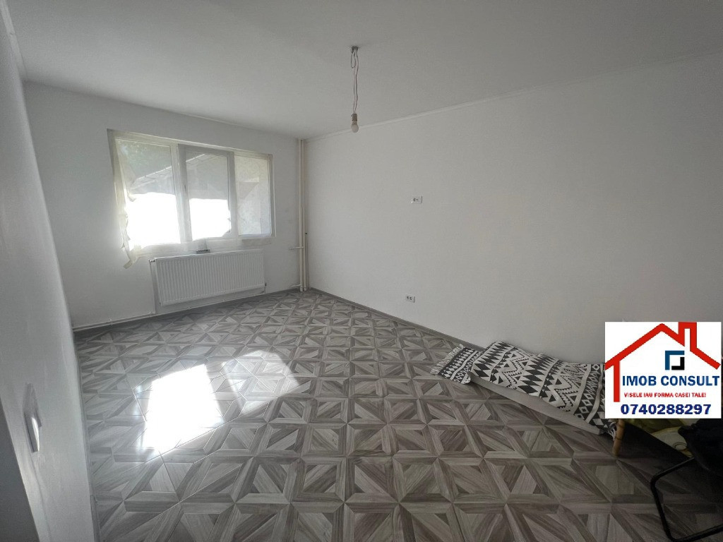 Totul NOU , 3 camere decomandate ,PARTER cod CE 1021