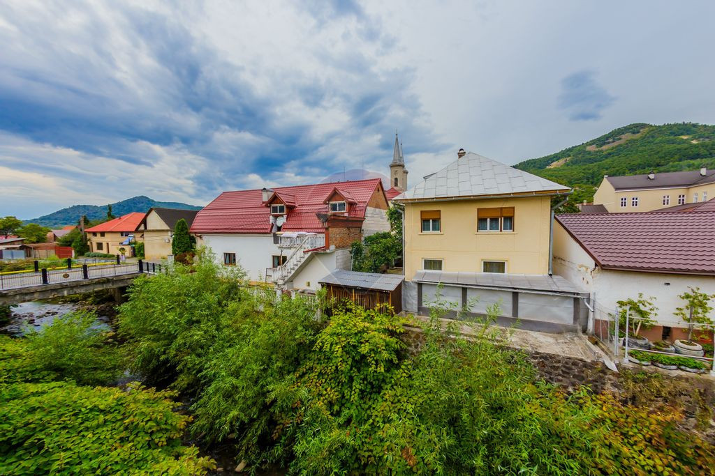Casa de vânzare langa Primarie, Baia Sprie