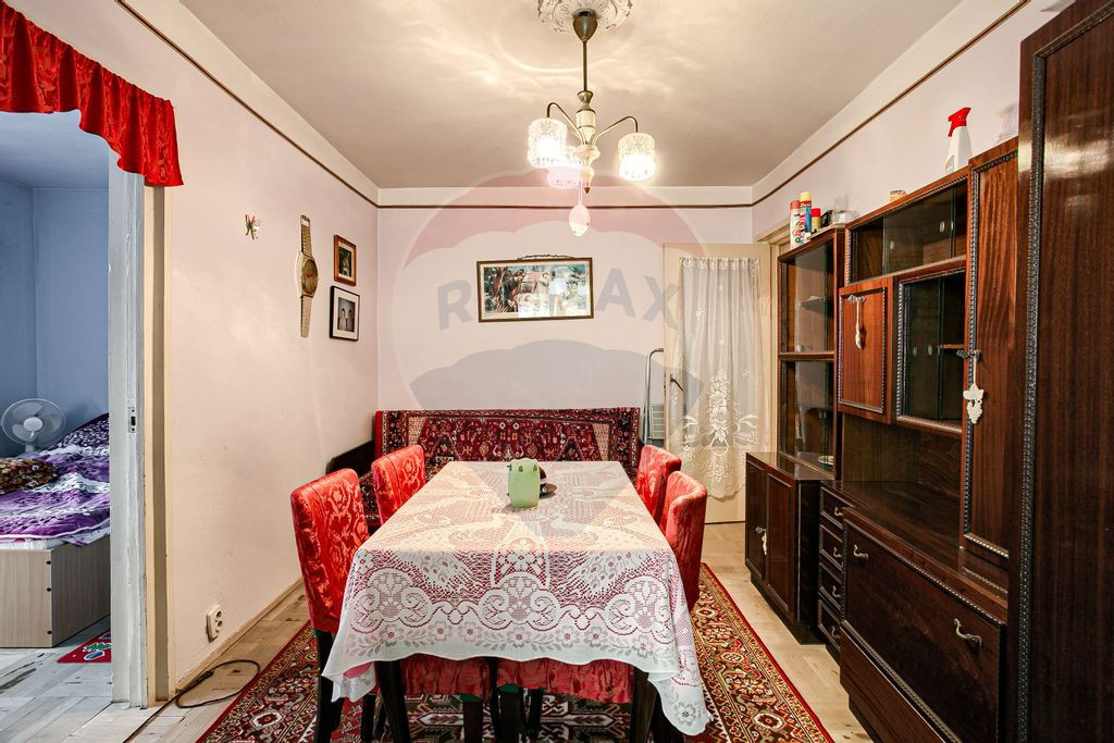 Apartament cu potential, 3 camere, zona Aradul Nou