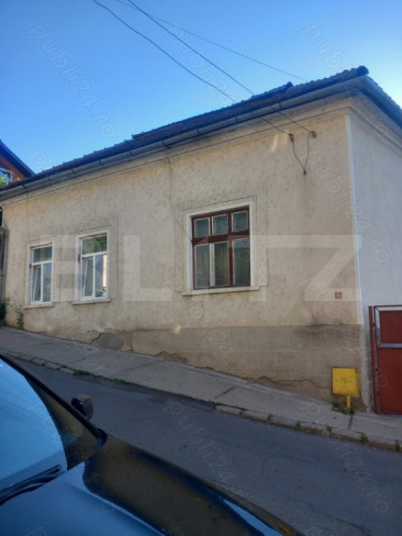 Casa, 3 camere, idala pentru investitie