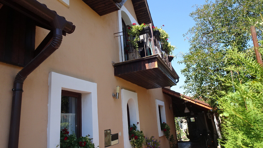 Vand casa in Deva P+M, zona centrala (foarte buna), 172 mp, mobilata