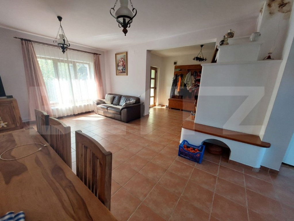 Casa individuala, 240 mp cu teren 1200mp, Dezmir, zona Plano