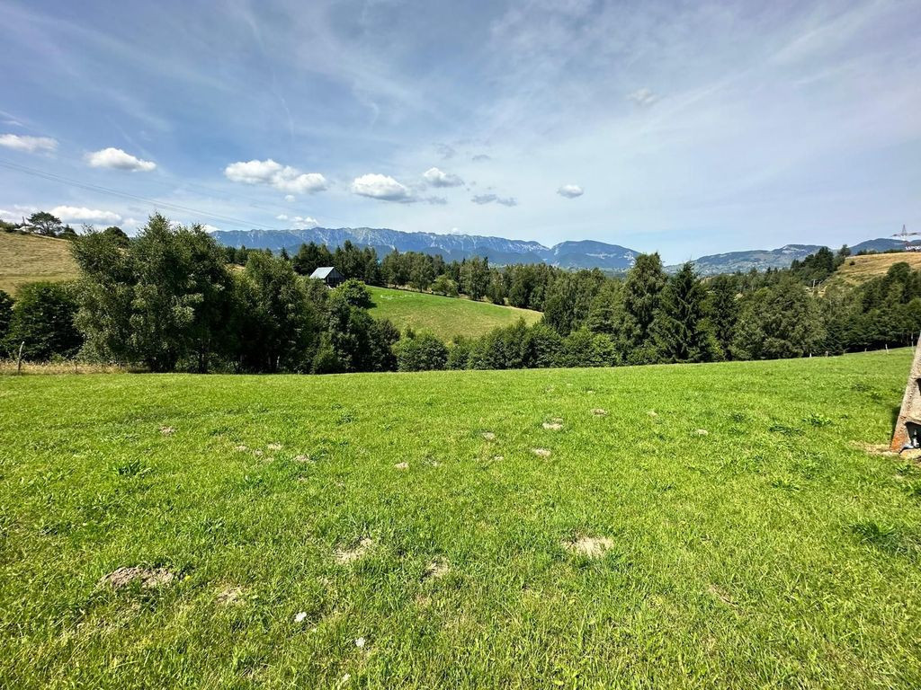 Vânzare teren Fundata - priveliște panoramică - Drumul...