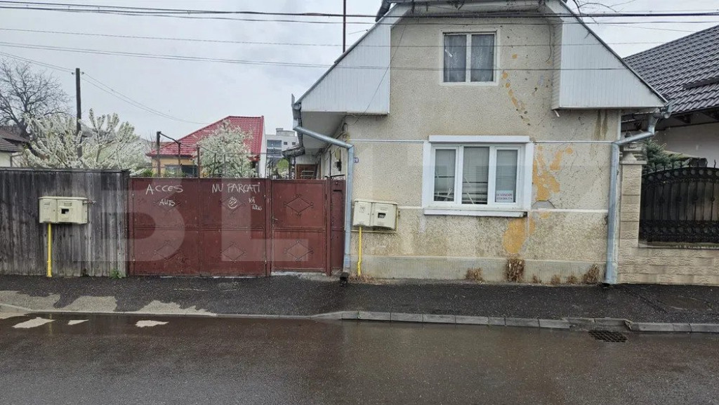 Casa cu 3 camere, zona 7 Noiembrie