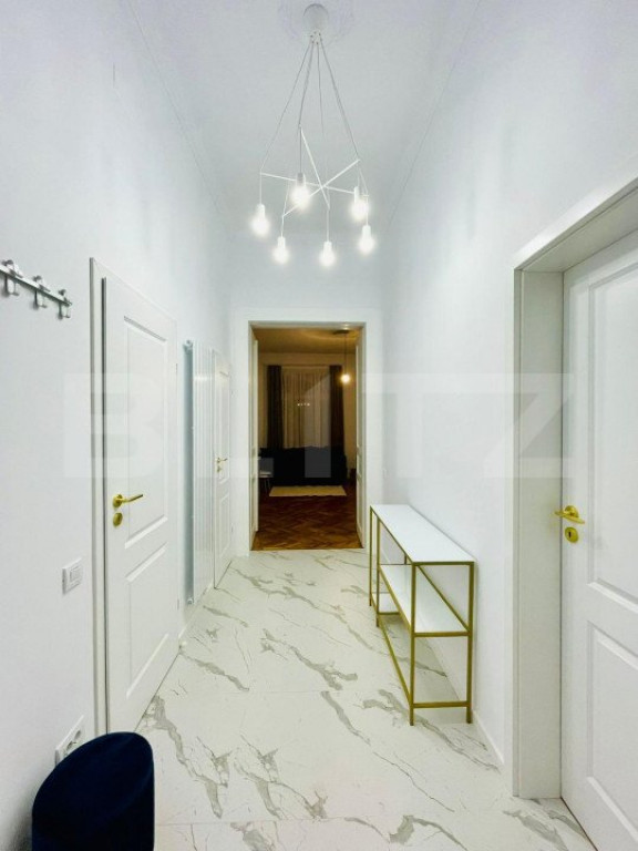 Apartament cu 3 camere, 58mp, zona Centrala