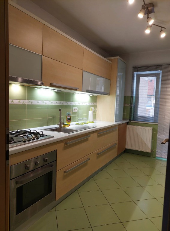 Zona Bucla, 3 camere, garaj sub bloc