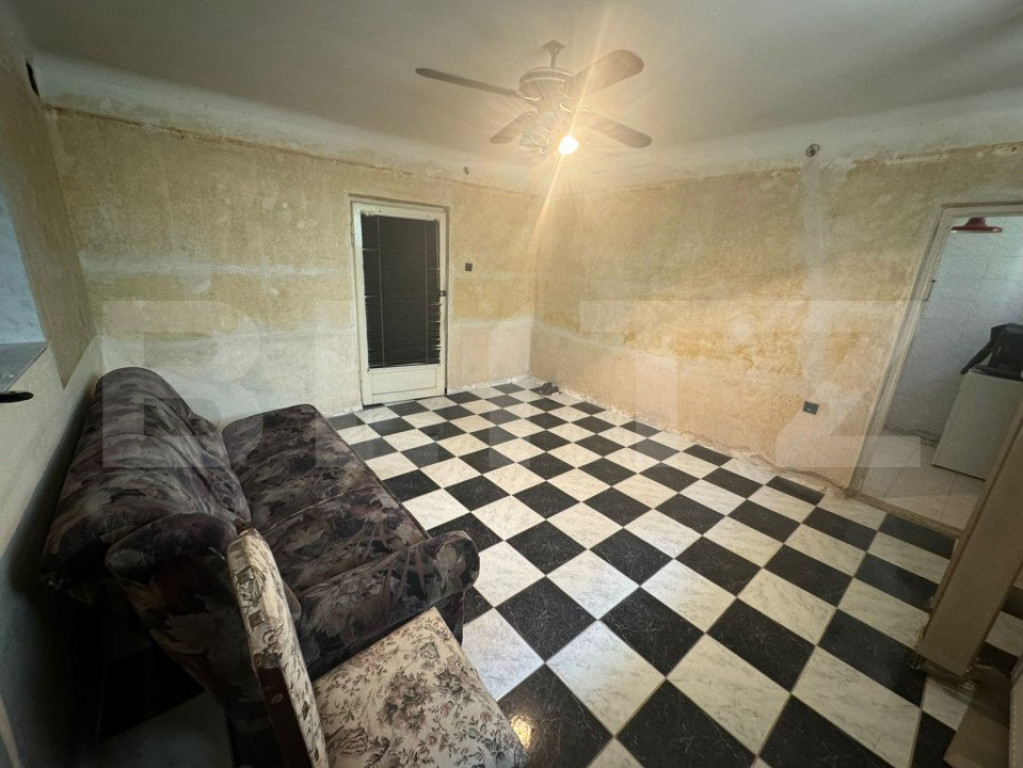 Apartament 3 camere, curte proprie de 230 mp, 95 mp utili, Z