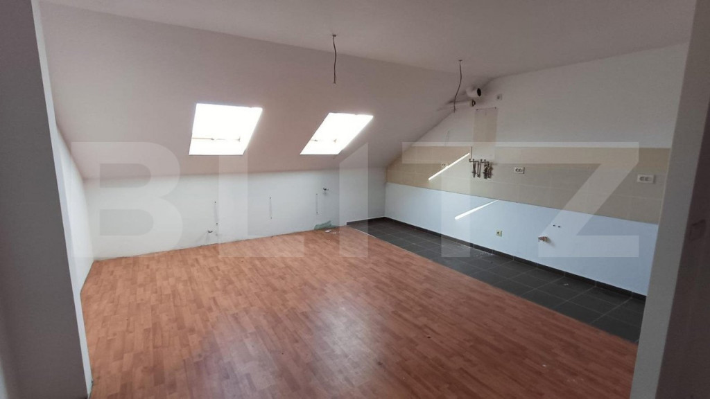 Apartament 3 camere, 85mp, spatios, zona Centrala