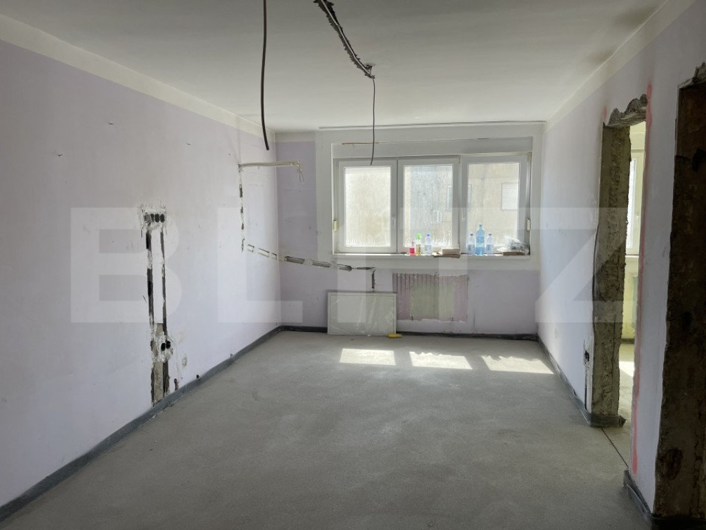 Apartament, 67,82mp, Semicentral etaj 4/10