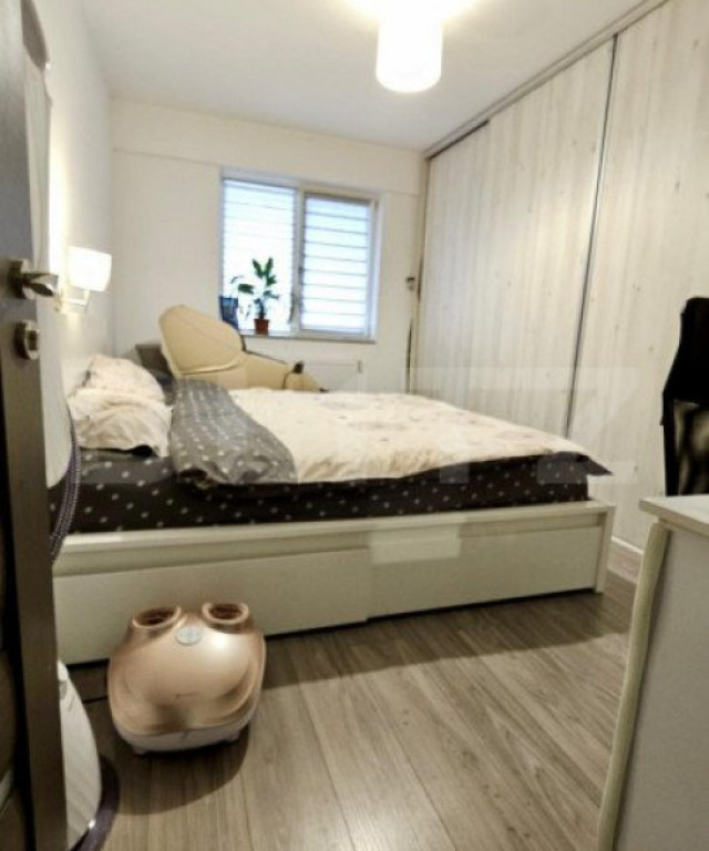 Apartament de 3 camere, 58 mp, bloc nou, terasa 54 mp, zona