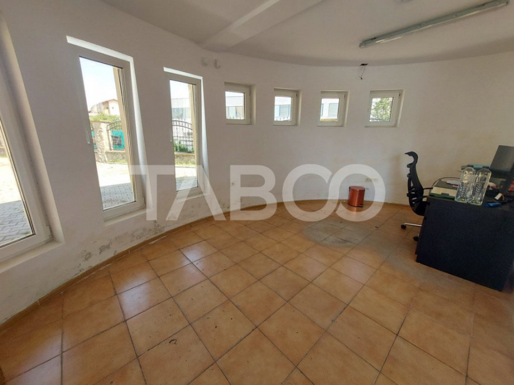 Spatiu pentru birouri 70 mp de inchiriat curte privata parte