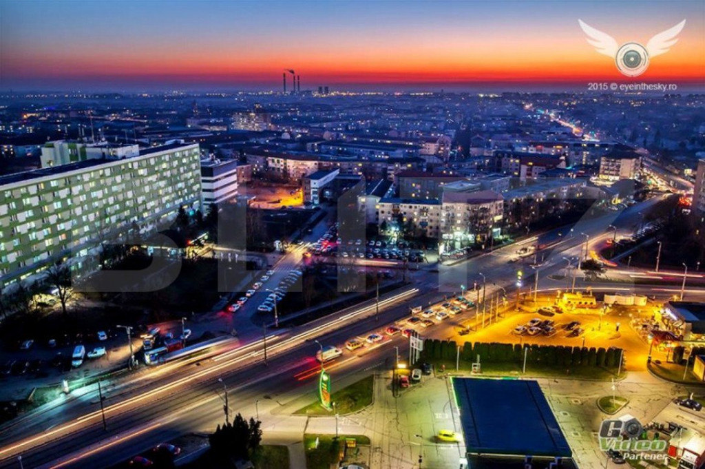 Teren intravilan, la bulevard, cu utilitati, urbanism, P+7+E