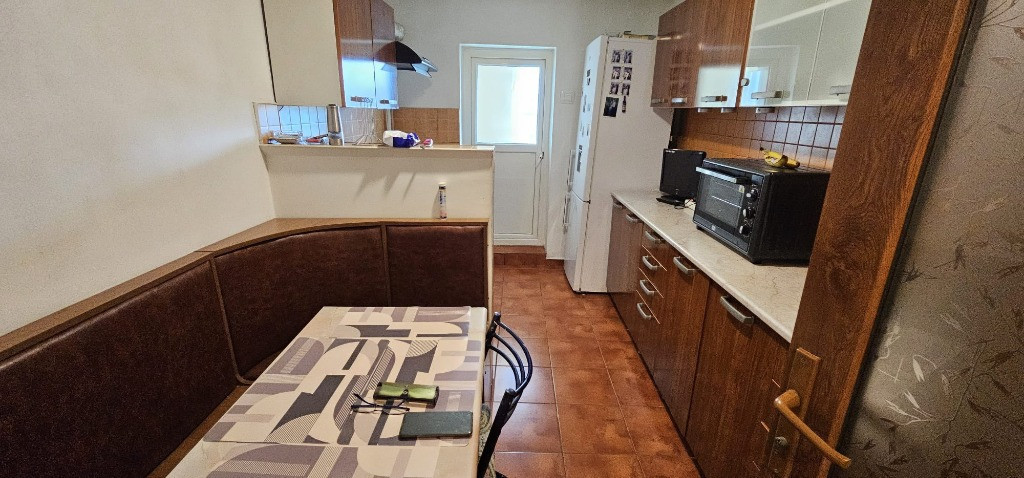 Apartament 3 camere inel 2