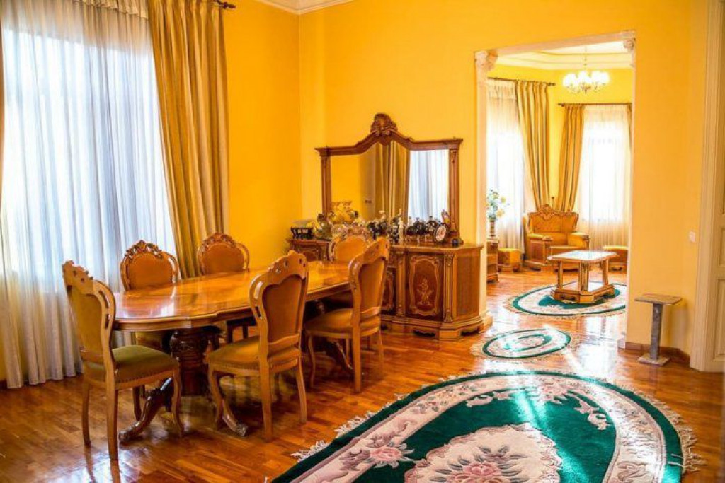 Unirii-Vila boiereasca