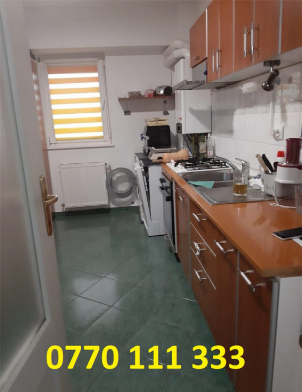 Apartament 3 camere 76.11 mp, zona Calarasi 4, etaj intermed