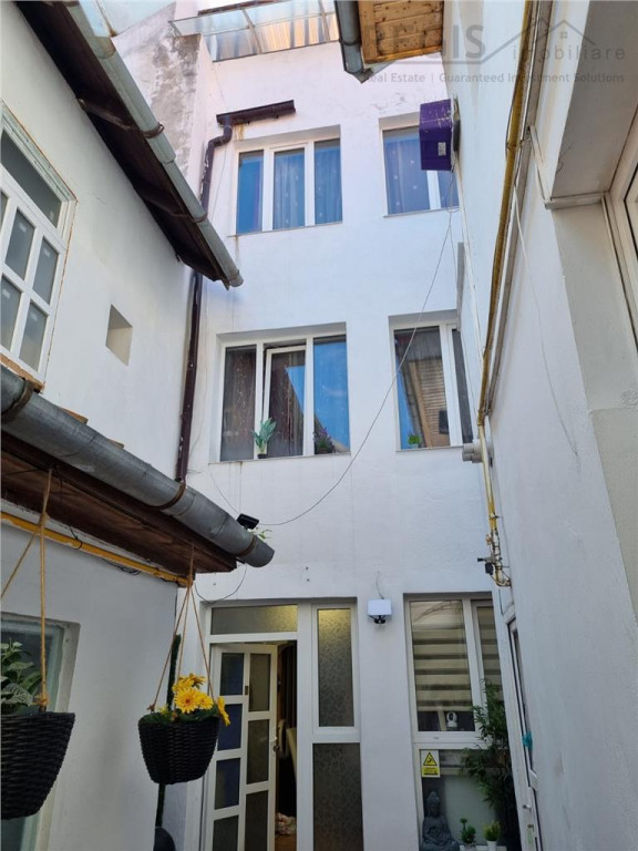 Hotel Boutique in centrul istoric al Brasovului , Comision 0