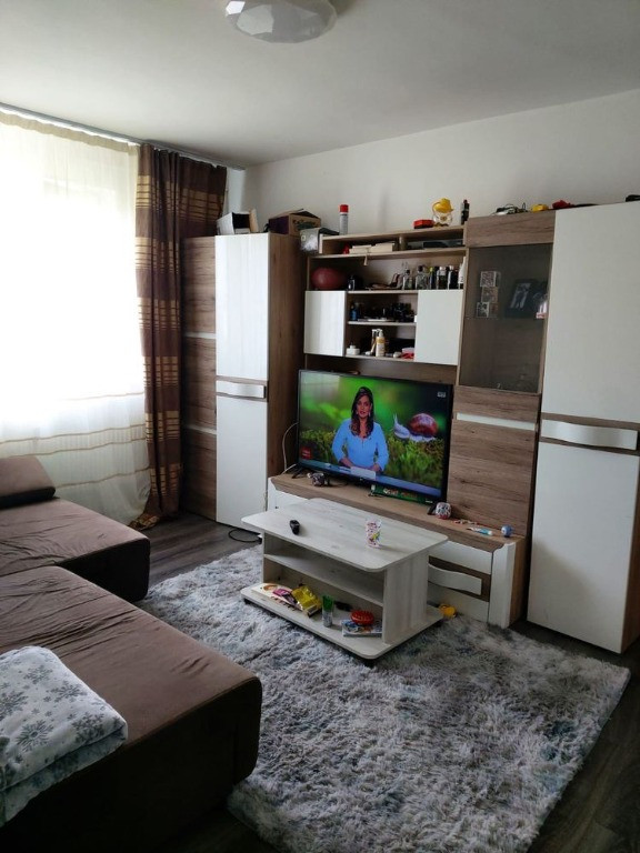 Apartament 35 mp zona Complexul Studentesc