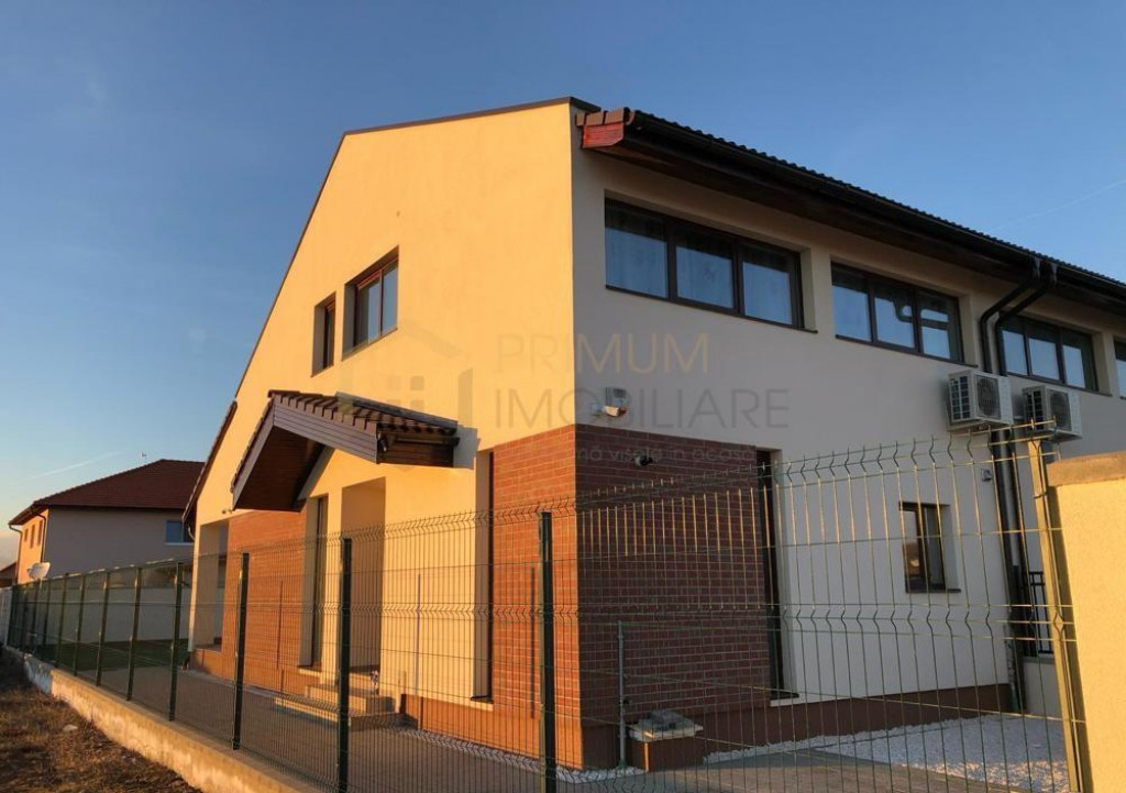 Duplex - 5 camere - zona linistita