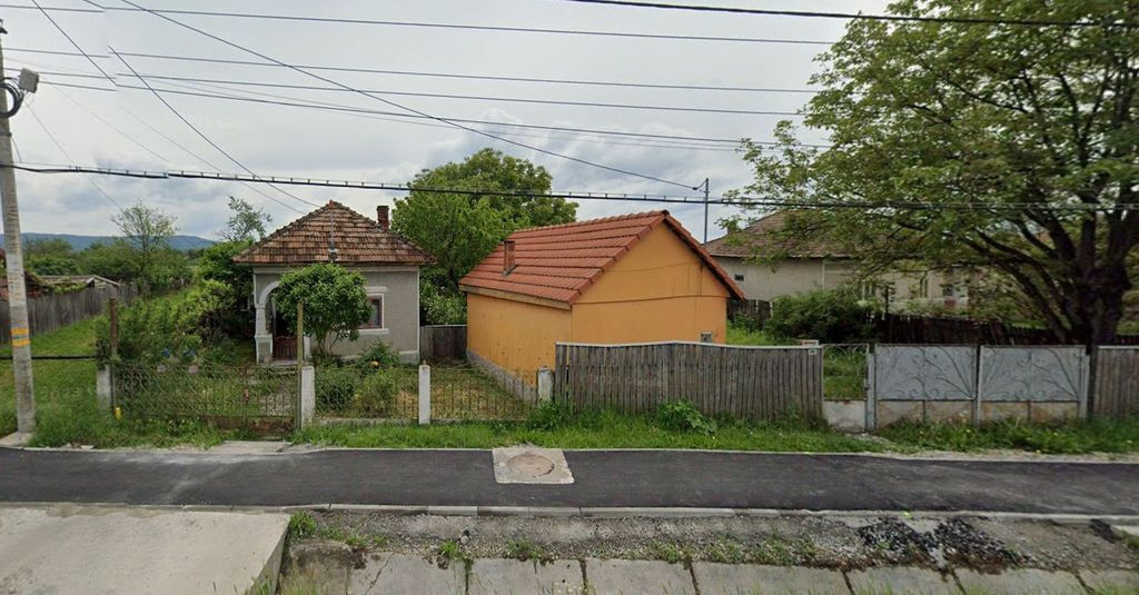 Casa si teren, Ramnicu Valcea-Jud Valcea id R1991138