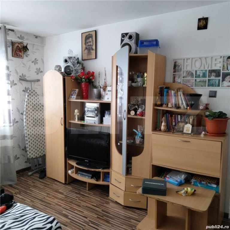 Apartament 2 camere, semidecomandat, zona Trivale