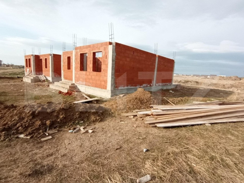 Oferta! Duplex de 118mp utili, P+1, 700 mp de teren, in Mosn