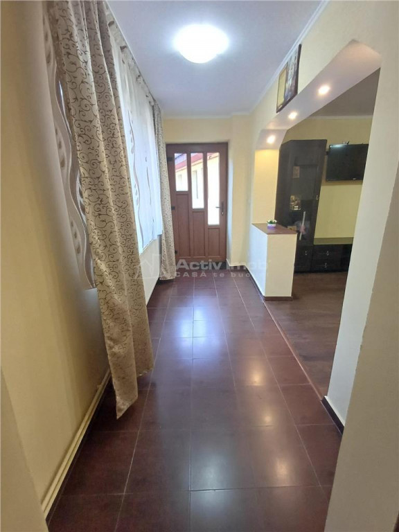 Casa cu teren 935 mp de la Talmacel