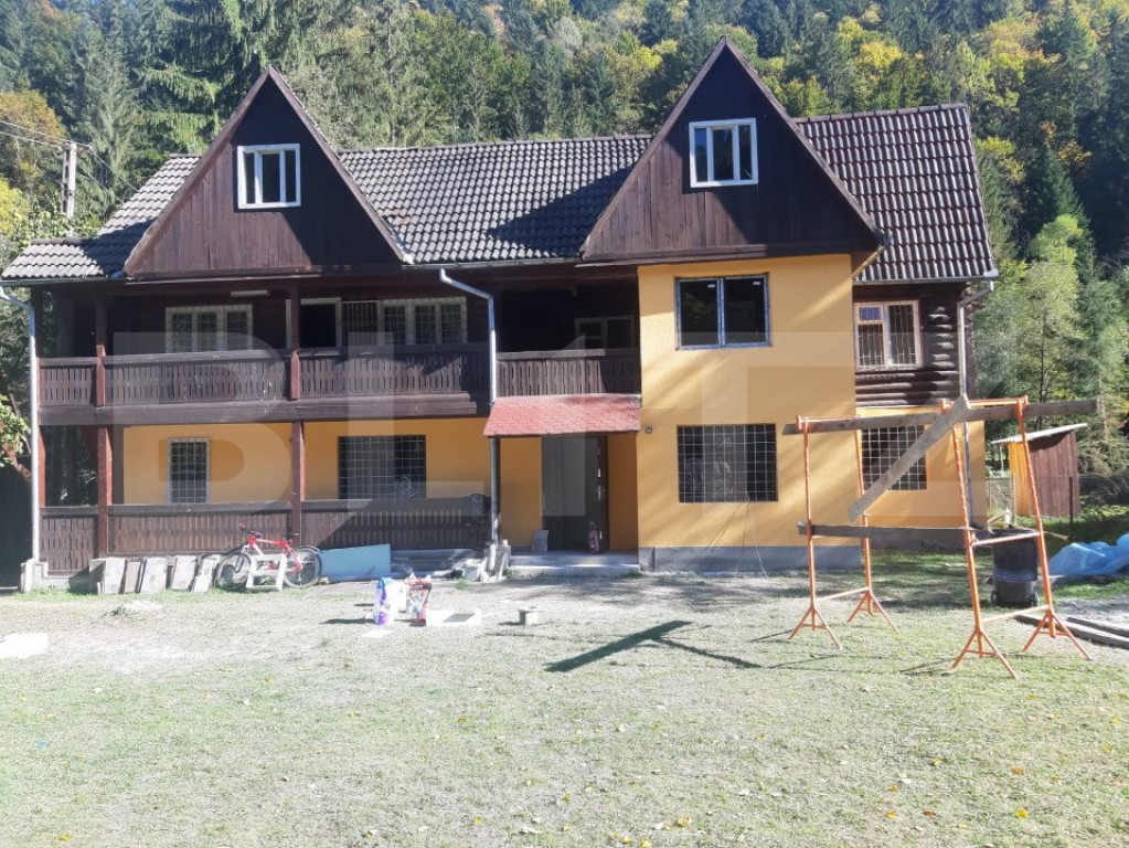 Cabana 6 camere, 210 mp utili, 840 mp teren, Salard