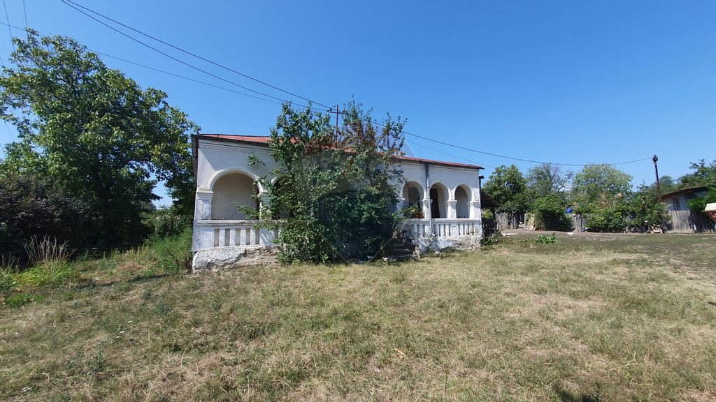 Casa Batraneasca Urechesti