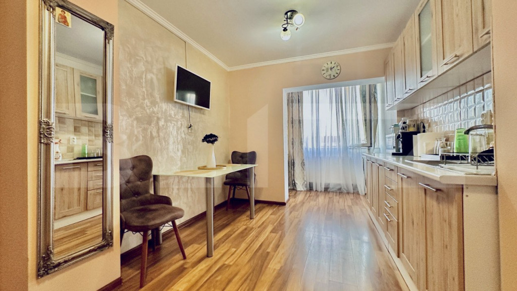 Apartament renovat modern cu 2 camere
