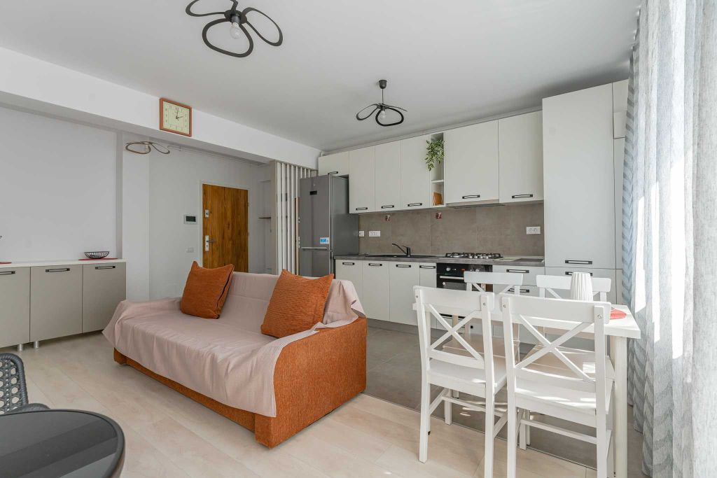 Apartament studio în cartier Noua cu loc de parcare subt...