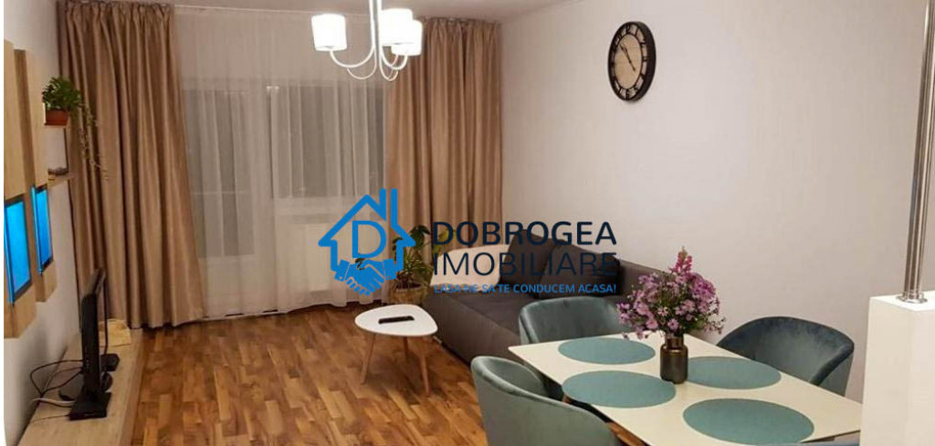 CENTRAL-APARTAMENT 3 CAMERE DECOMANDAT. ULTRADOTAT SI MOBILA