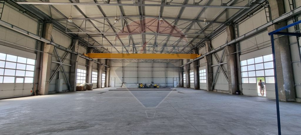 Hala de inchiriat | 1300mp | Ciorogarla