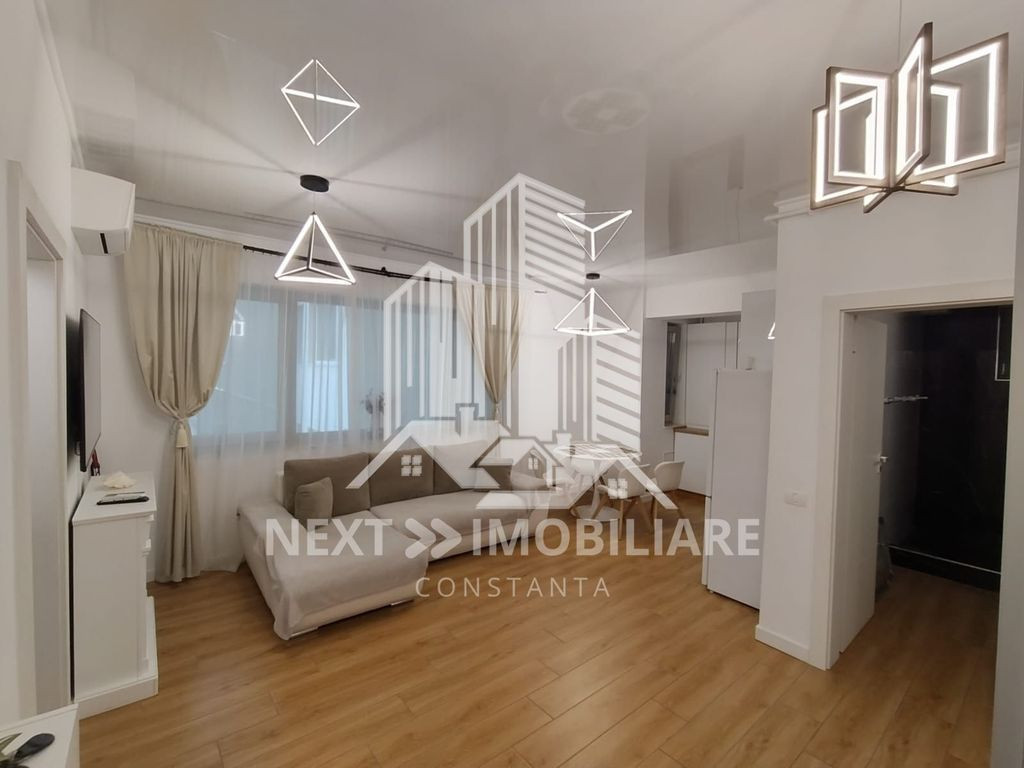 Apartament 2 camere, la cheie, prima linie la mare, Mamai...