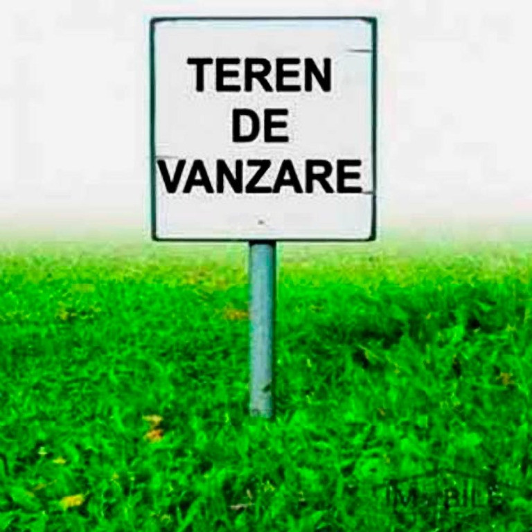 Vand teren intravilan suprafata mare