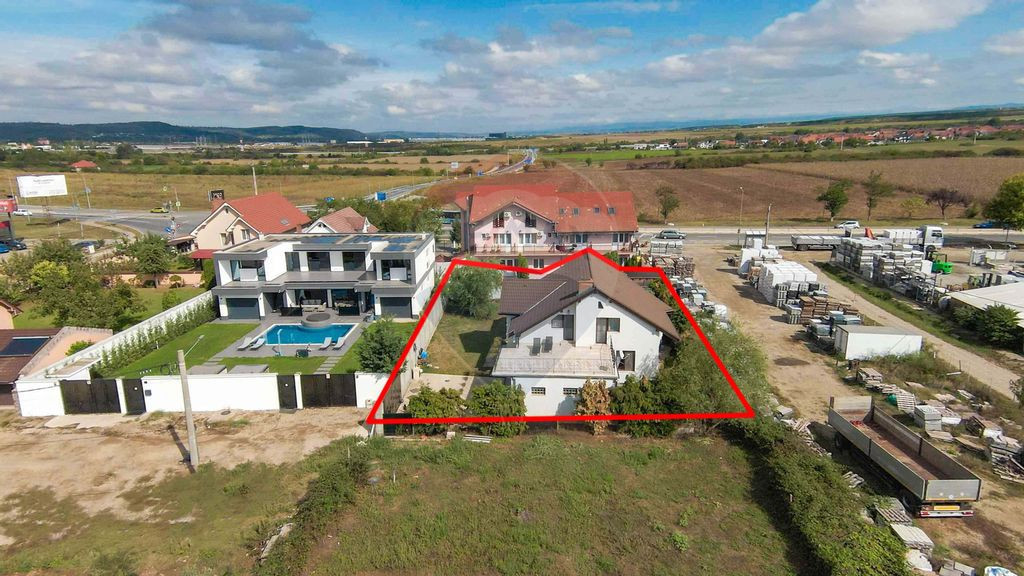 Vilă elegantă în Sânmartin – mobilată, lângă Bă...