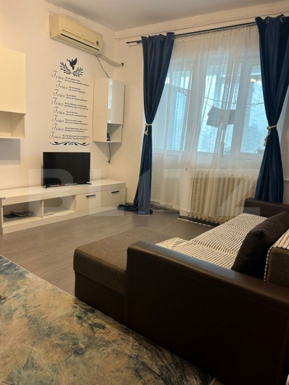 Apartament 2 camere, balcon, geam la baie, zona Nord