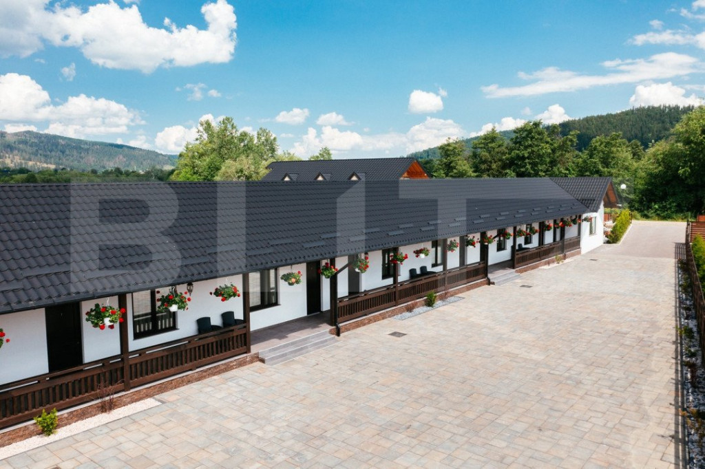 Pensiune modernă de vânzare în Voroneț – 8 camere, con